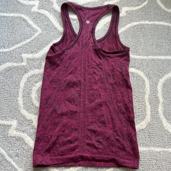LULULEMON swiftly tech tank - Picture 2 of 2